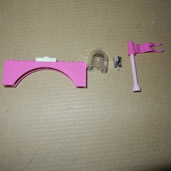 King Queen Witch Fairy LEGO 5808 Beville Castle Missing a few small items - Picture 15 of 16